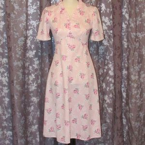 Gorgeous Pink Floral Dress / Tagless / Vintage